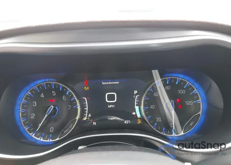 2018 Chrysler Pacifica Limited z USA, uszkodzony, nr VIN 2C4RC1GG3JR171887